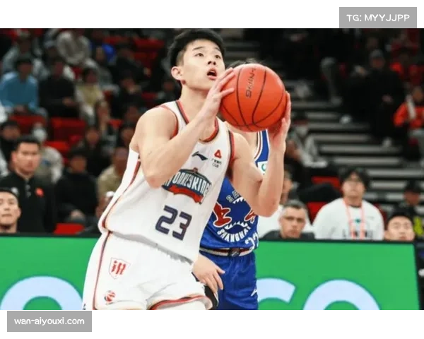 俄勒冈大学核心后卫训练时骨折 林葳迎来突破性机会 俄勒冈大学核心后卫训练时骨折 林葳迎来突破性机会