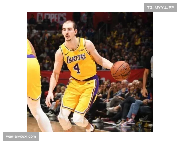 活塞防守效率跻身联盟前三 净效率值+5.8表现亮眼 活塞防守效率跻身联盟前三 净效率值+5.8表现亮眼